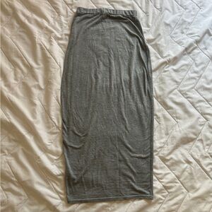 Heather gray midi knit skirt